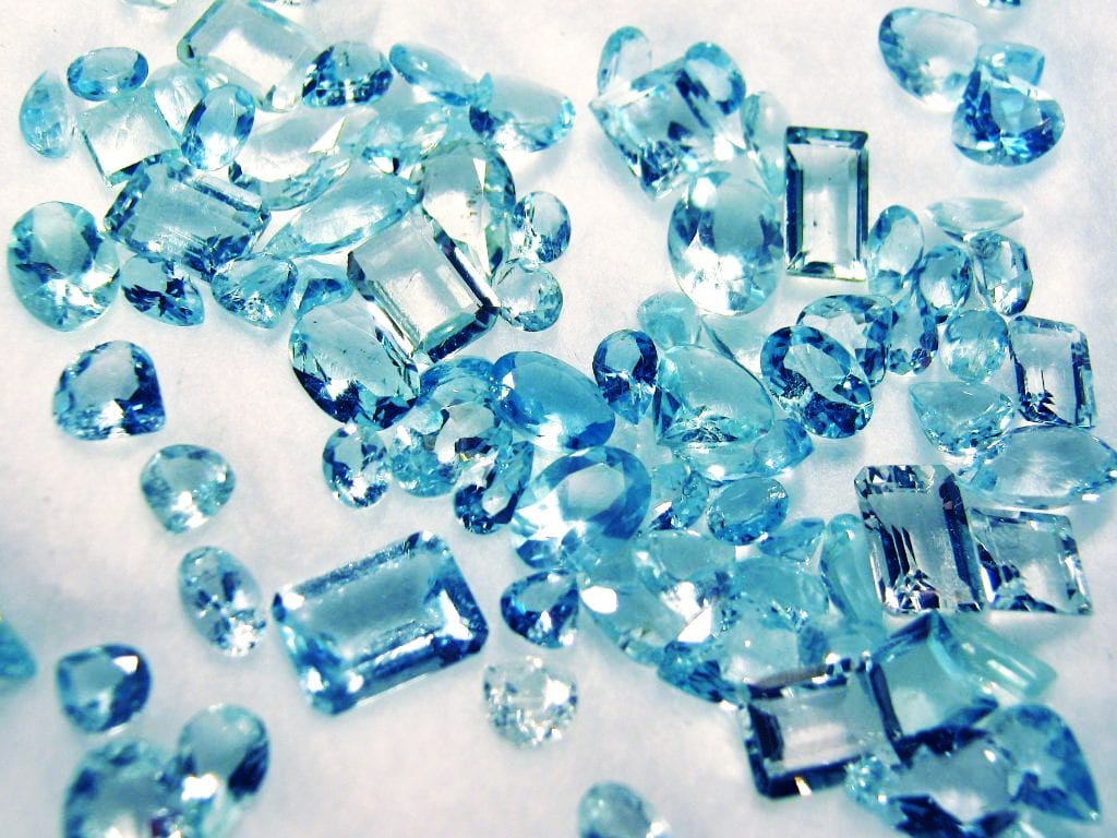 trắc nghiệm tính cách đá quý ngọc xạnh biển
