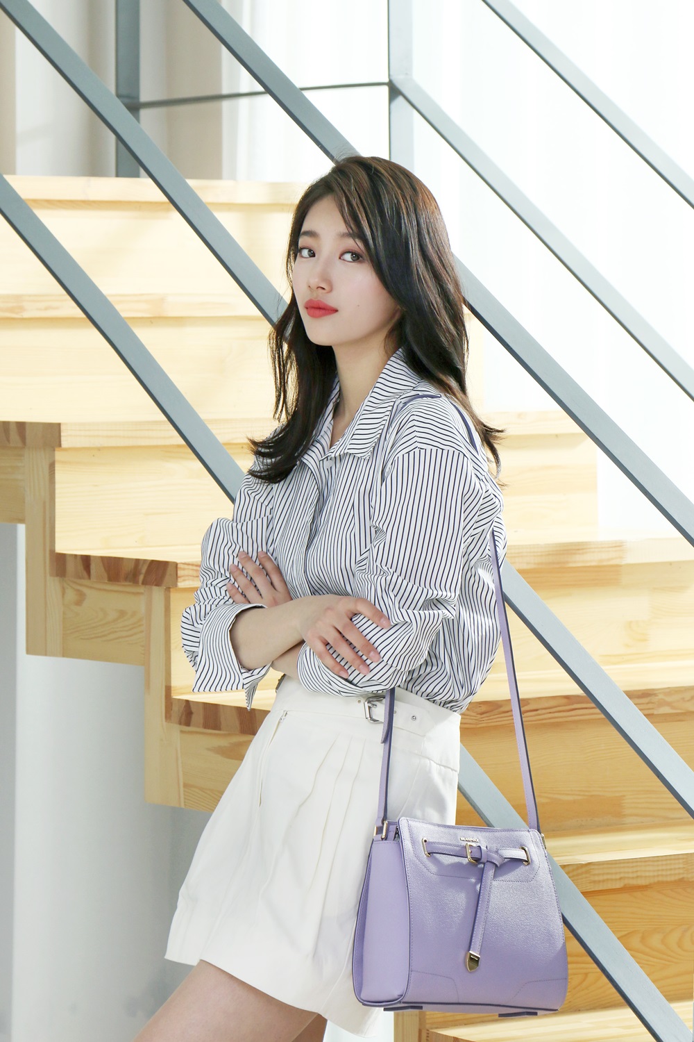 áo sơ mi rộng bae suzy