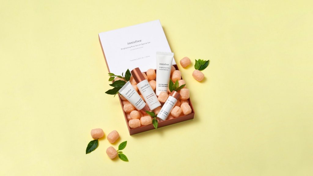 Hộp sản phẩm innisfree.