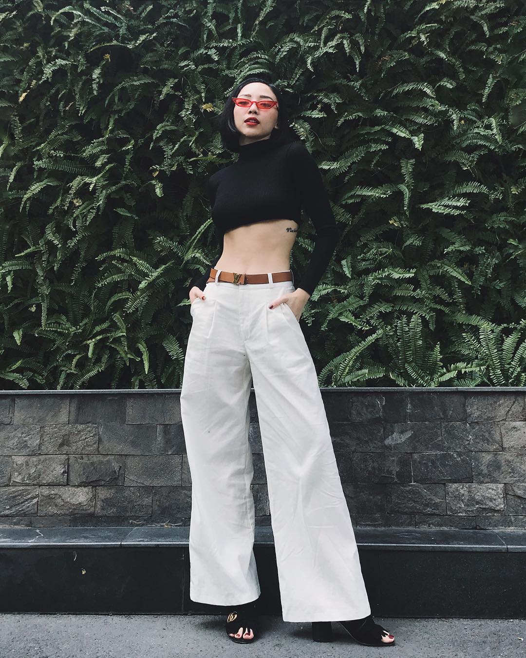 quần trắng mùa hè palazzo crop top tóc tiên