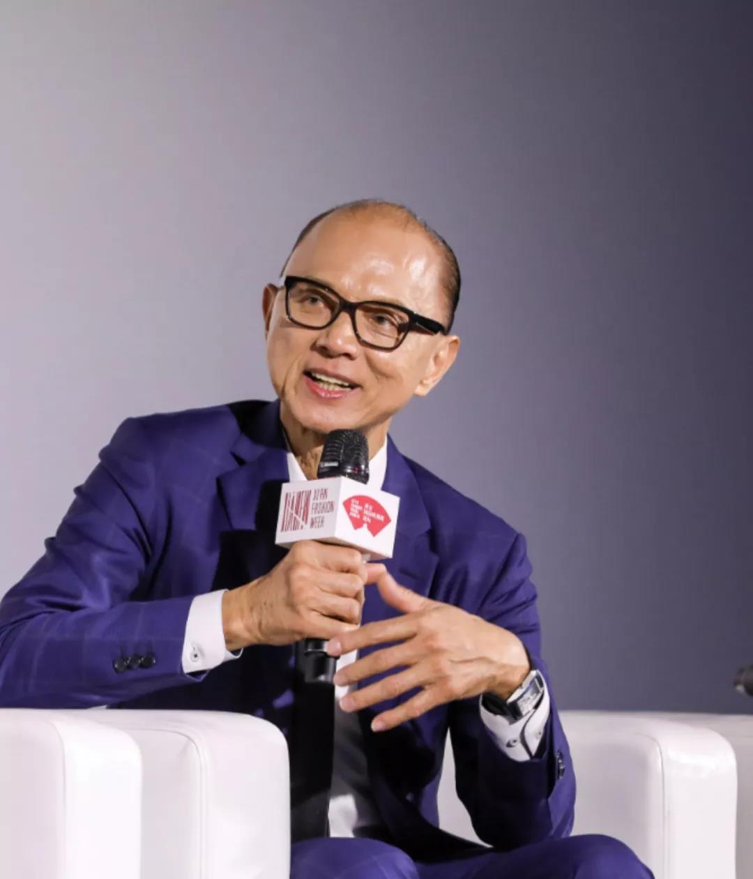 NTK Prof. Jimmy Choo, OBE chia sẻ tại một sự kiện