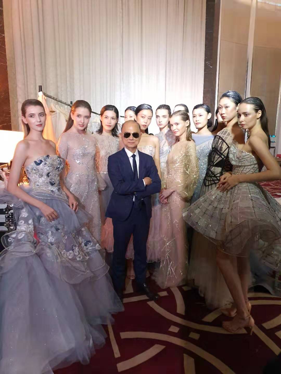 NTK NTK Prof. Jimmy Choo, OBE và người mẫu the atelier