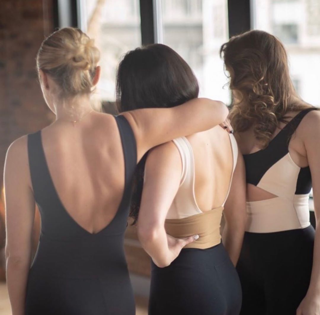 đồ lót shapewear cho đầm hở lưng livetheprocess