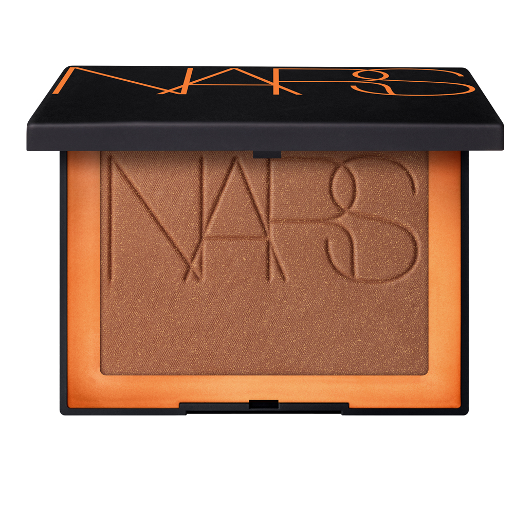 Phấn tạo khối và làm ấm da NARS Bronzing Powder màu Casino.