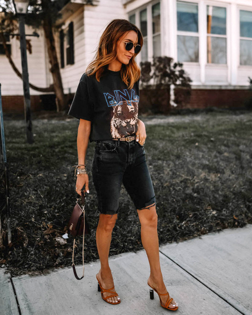 quần short bermuda jeans đen áo thun graphic tee