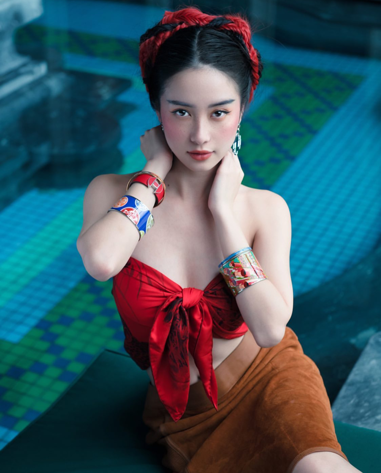 Jun Vũ mặc bandana