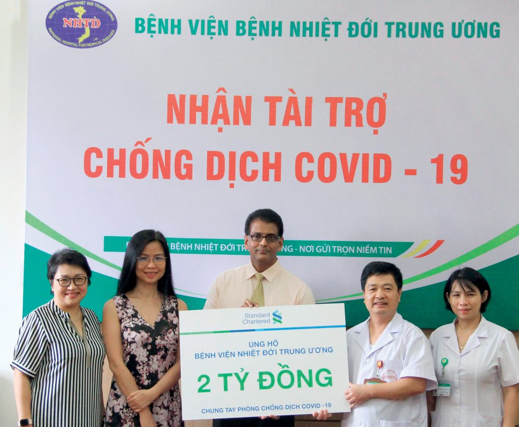 Standard Chartered chống dịch COVID19