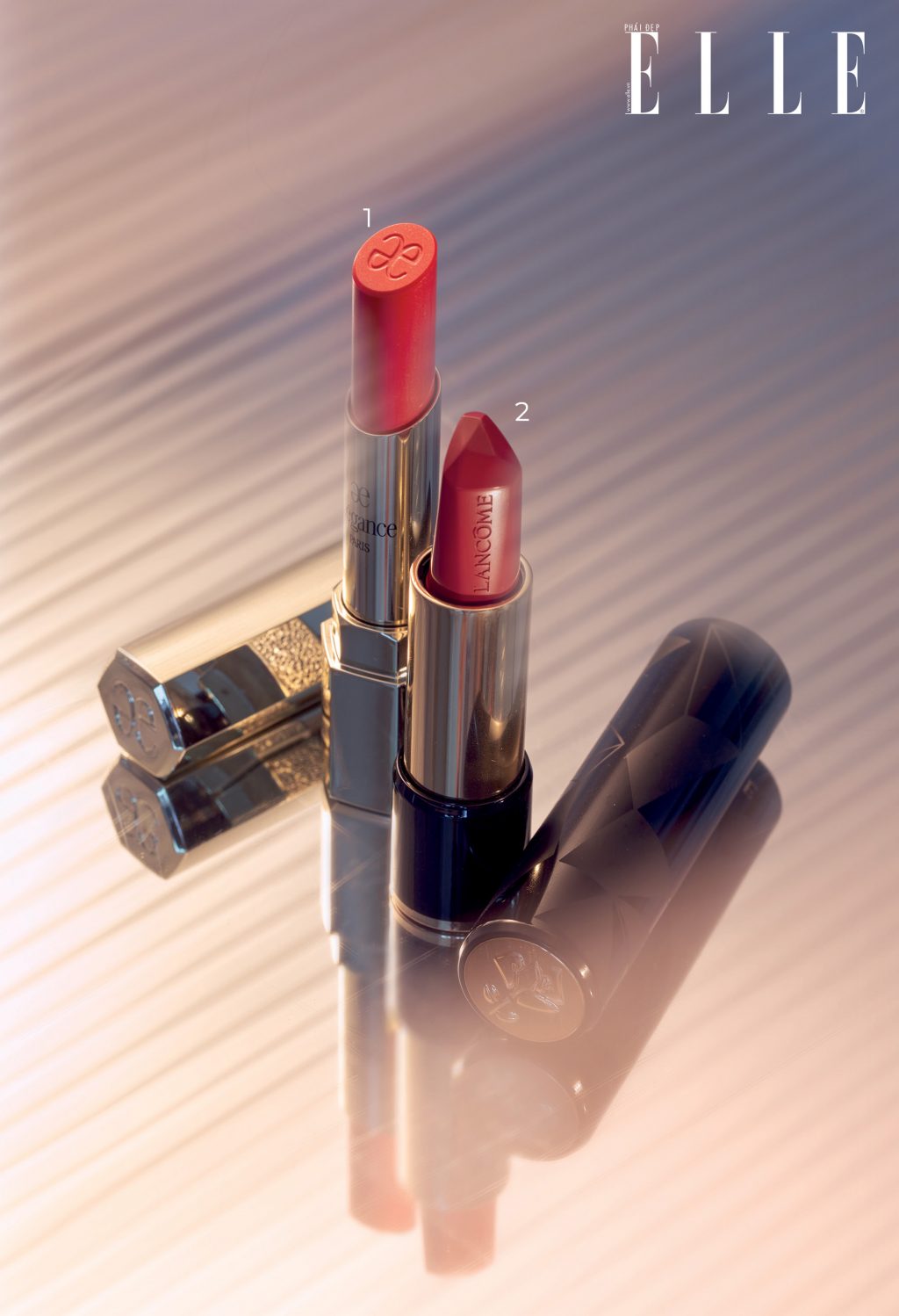 son môi 1. Son Rouge Superbe ALBION - 2. Son L'absolu Rouge Ruby Cream LANCÔME.