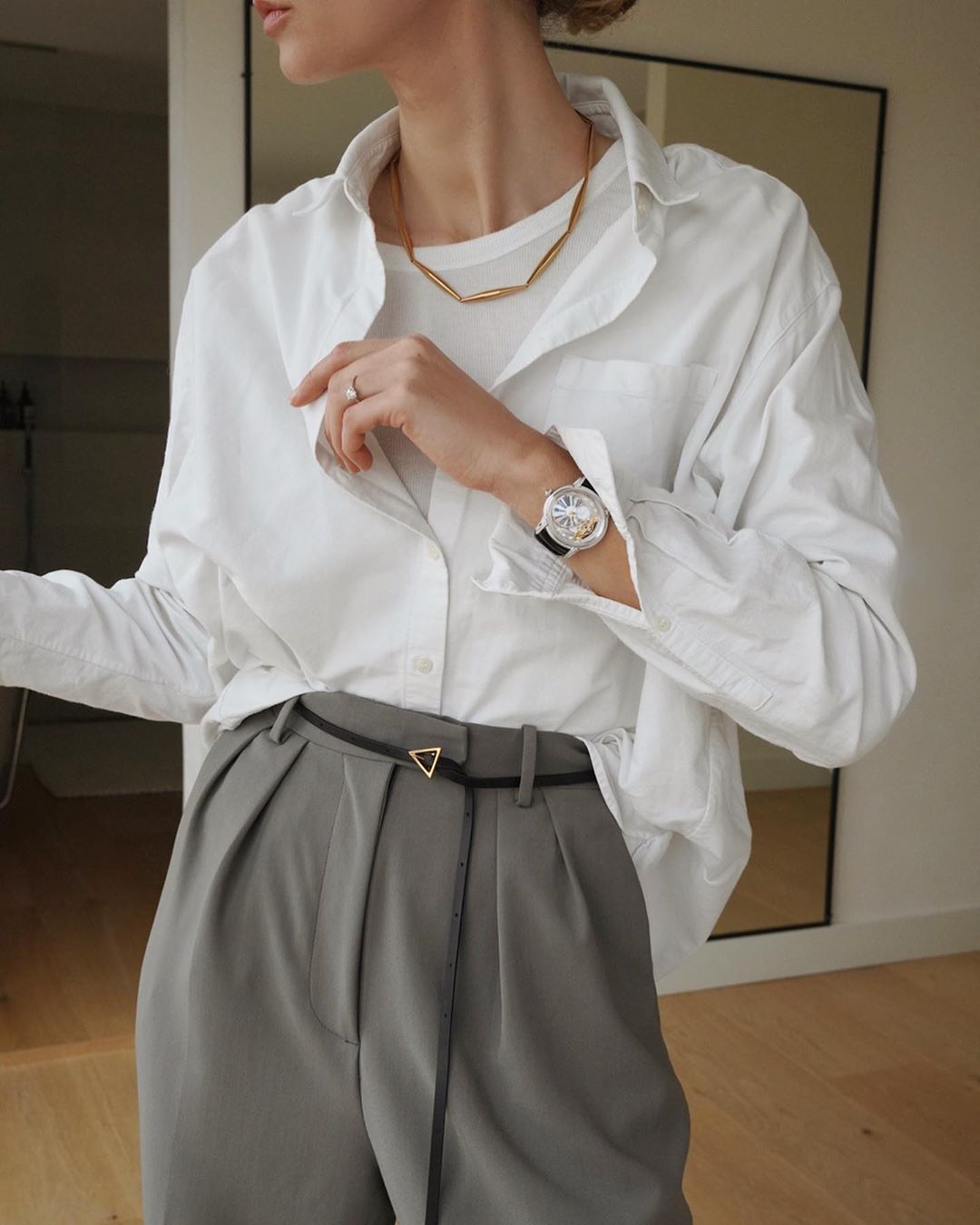 mặc đồ công sở layer áo sơ mi