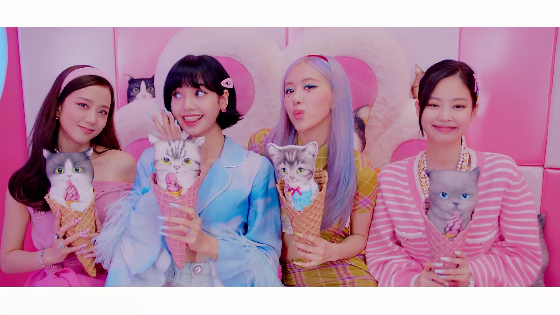 blackpink mặc trang phục high teen trong mv ice cream