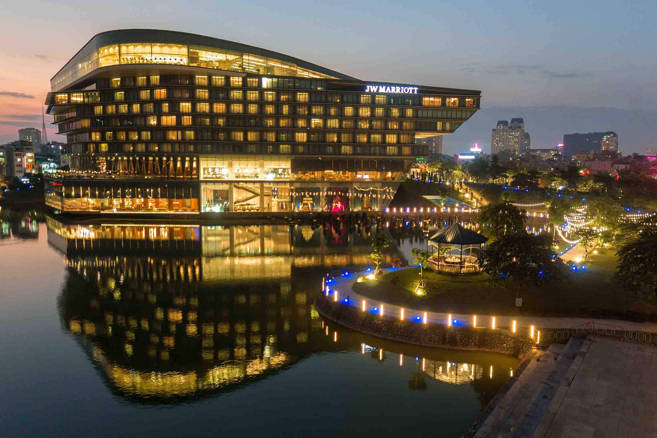 khách sạn jw marriott hanoi