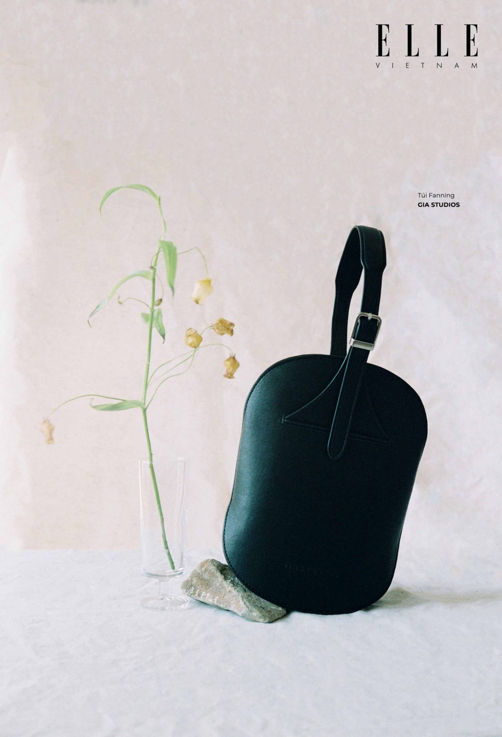 phụ kiện của local brand Việt Gia Studios