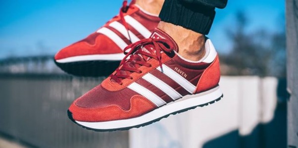 Đừng bỏ lỡ cơ hội sở hữu adidas Originals Haven với giá siêu hạt dẻ.