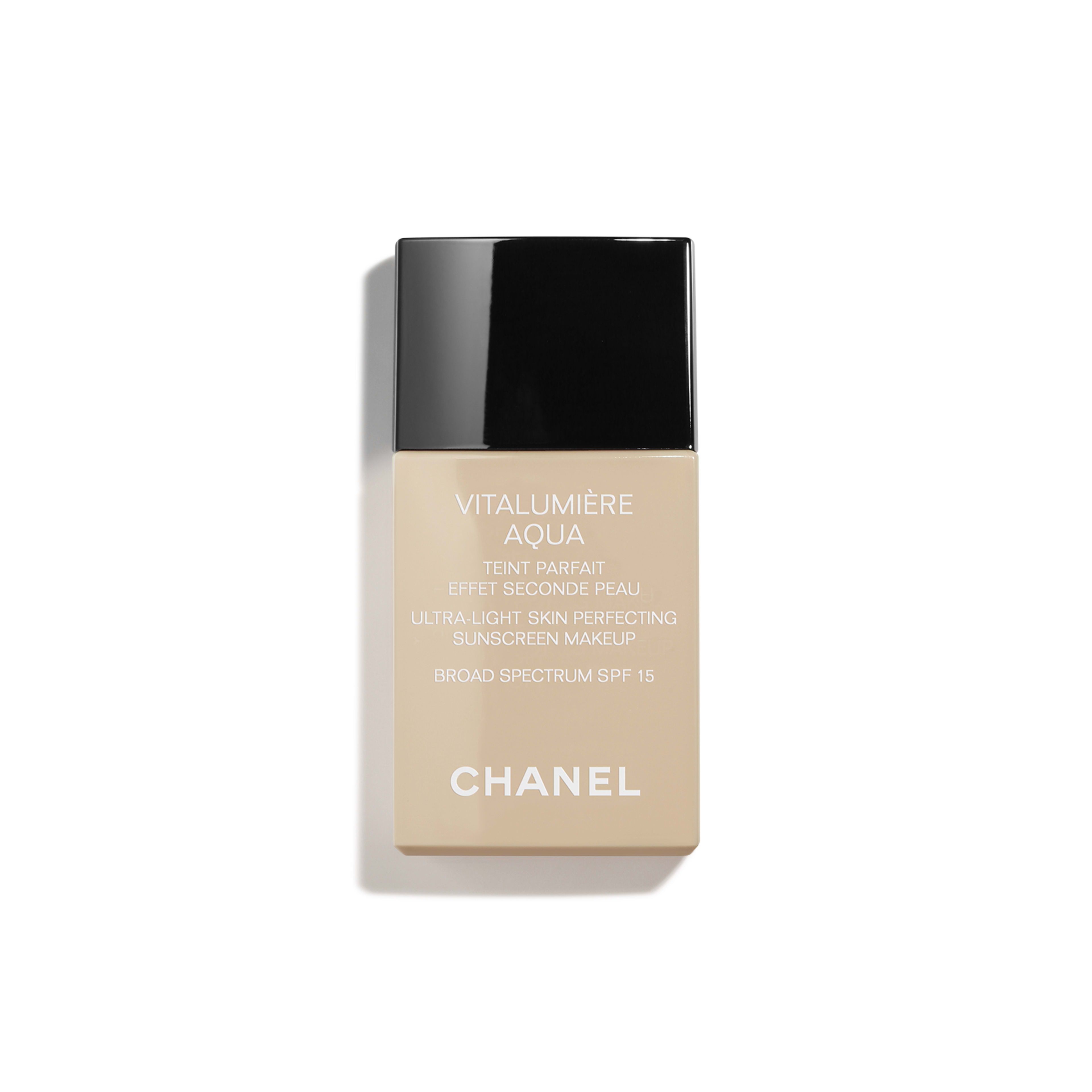 Chanel Foundation Vital Lumière Aqua