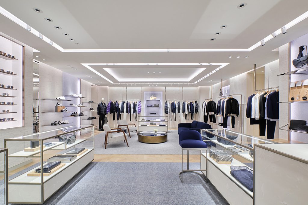 khu vực menswear Dior