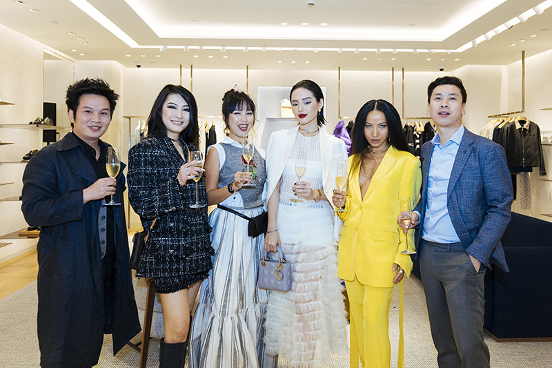 Khai trương cửa hàng Dior Hà Nội tại Hanoi International Centre Boutique #16 Khai trương cửa hàng Dior Hà Nội tại Hanoi International Centre Boutique
