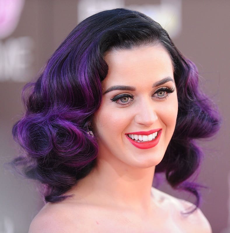 Katy Perry nhuộm tóc tím