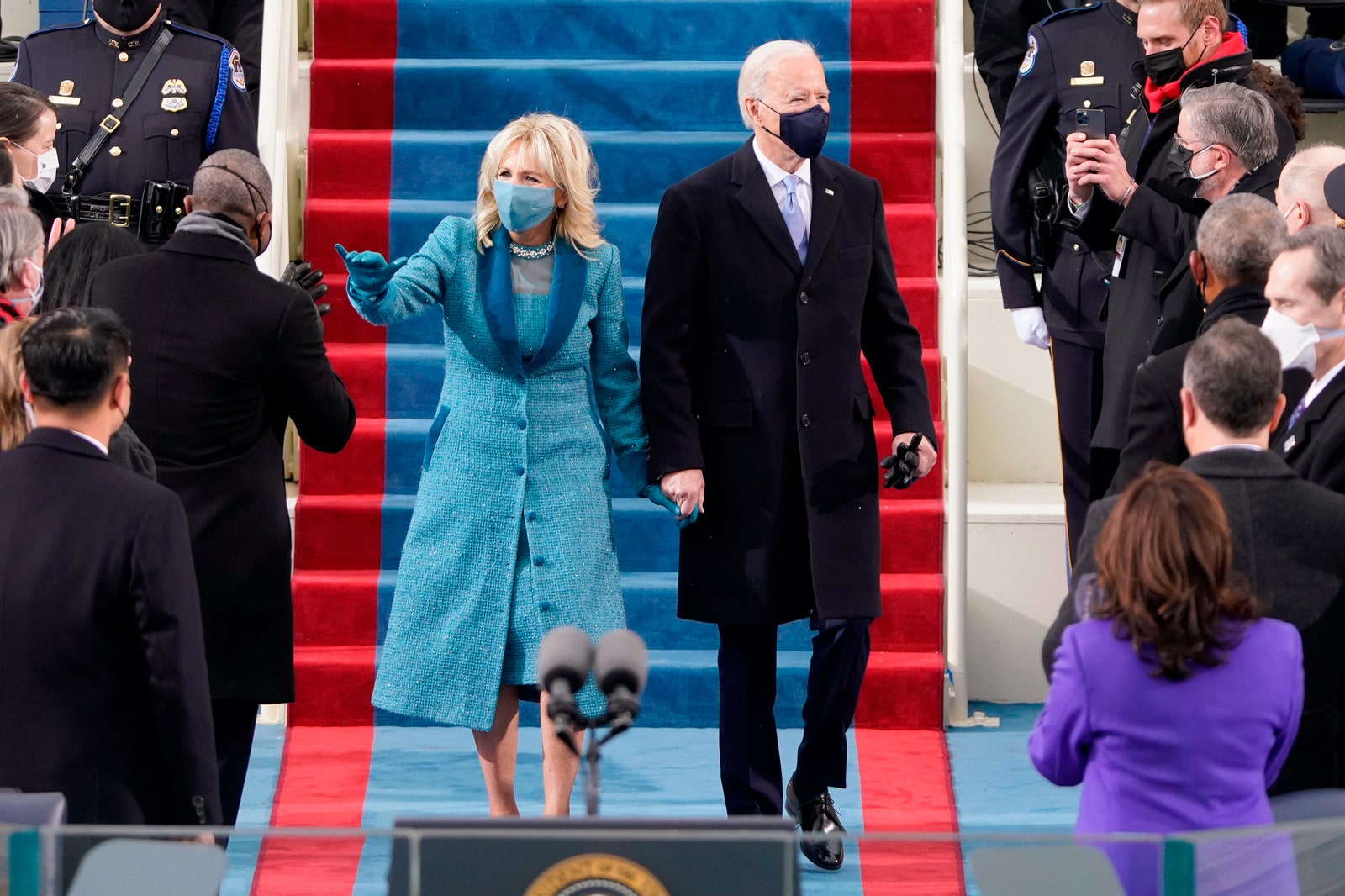 thời trang lễ nhậm chức tổng thống mỹ phu nhân jill biden