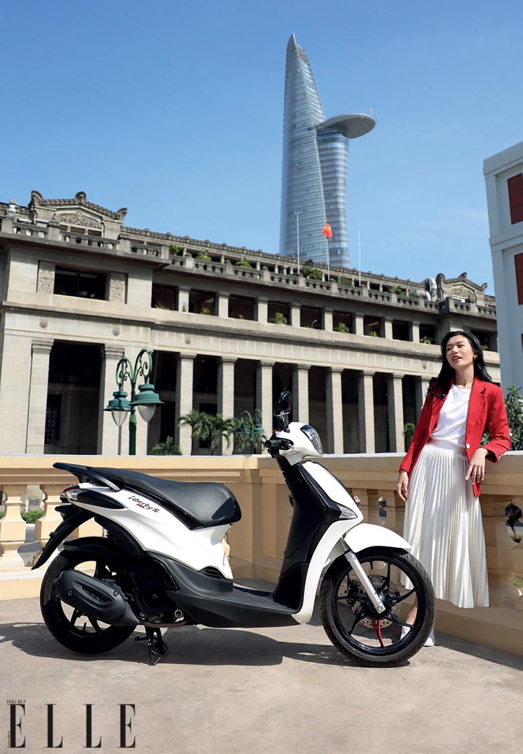 Thêm yêu thành phố hơn với Piaggio Liberty S | ELLE