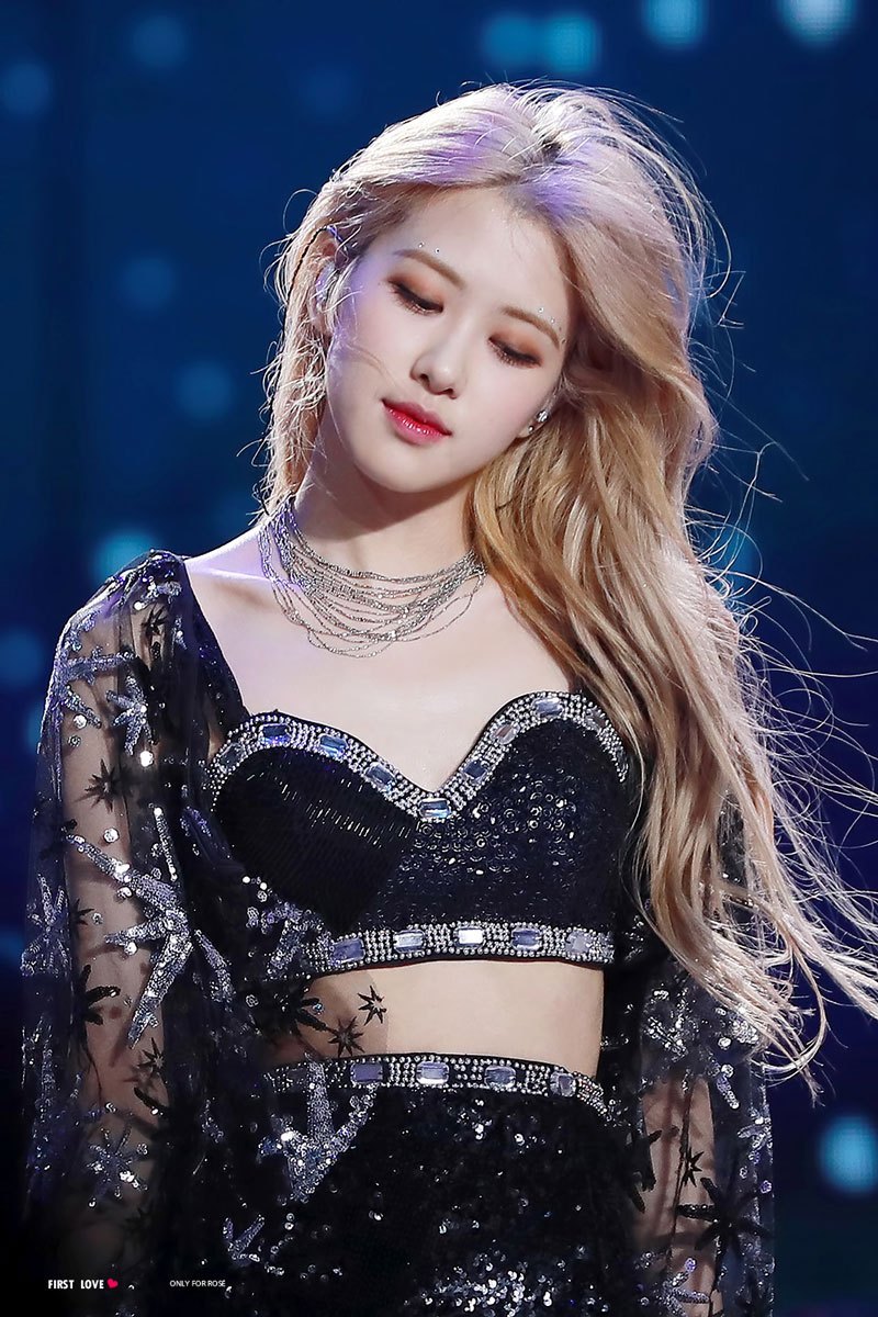 blackpink rosé trên sân khấu