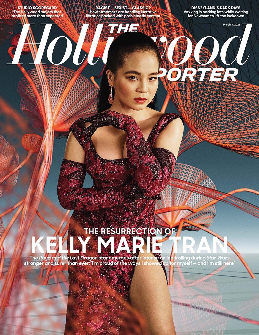 kelly marie trần đầm đỏ hollywood bìa tạp chí