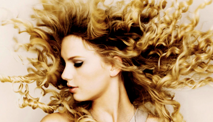 Taylor Swift trong album Fearless