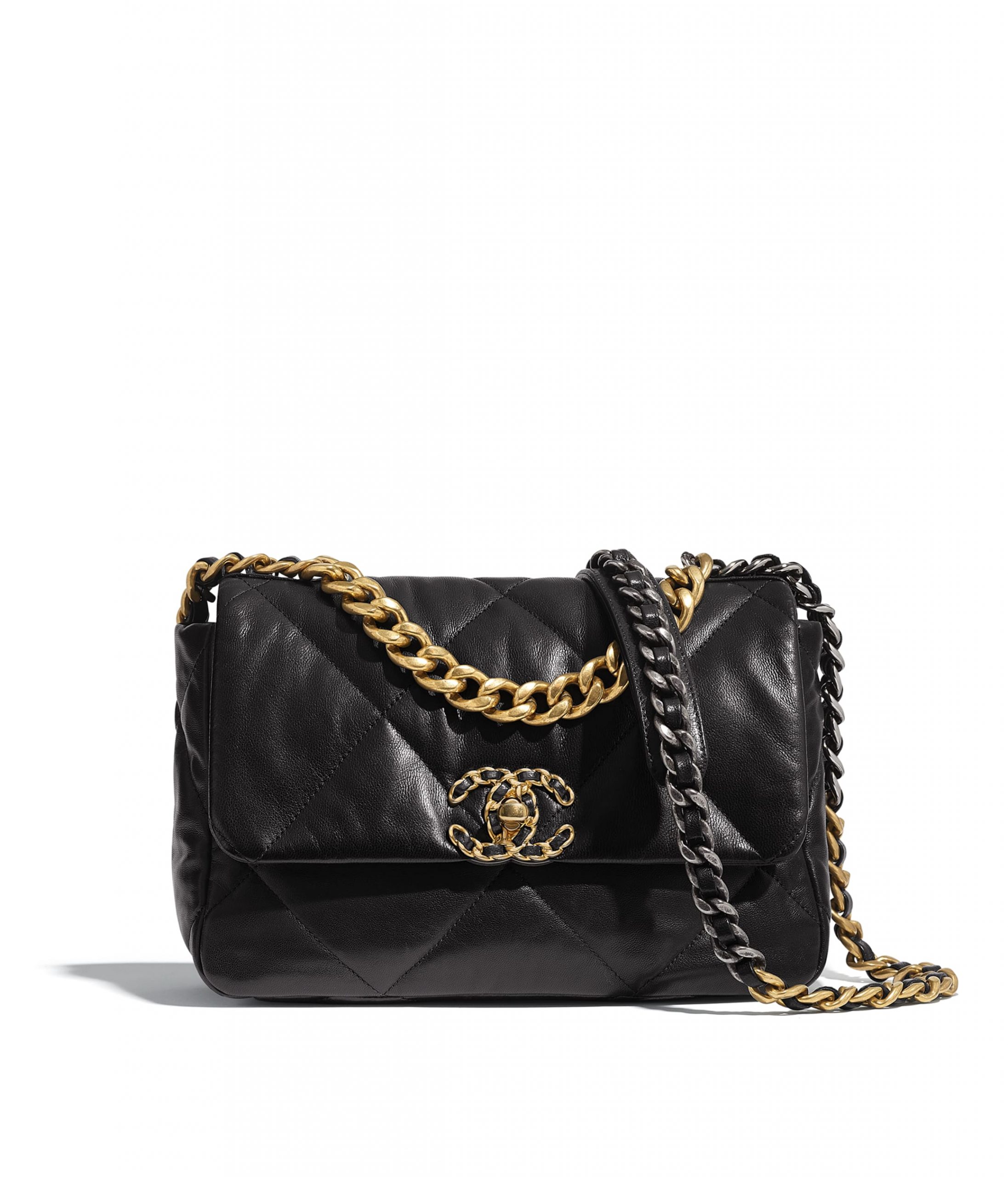 chanel 19 bag in black 