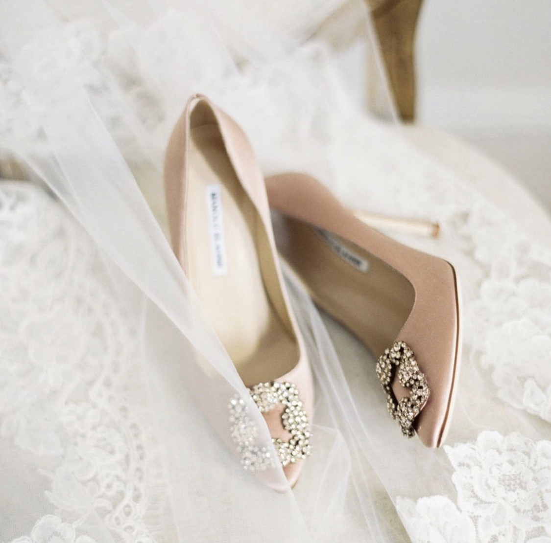 Manolo Blahnik Hangisi in beige bridal heels with white veil