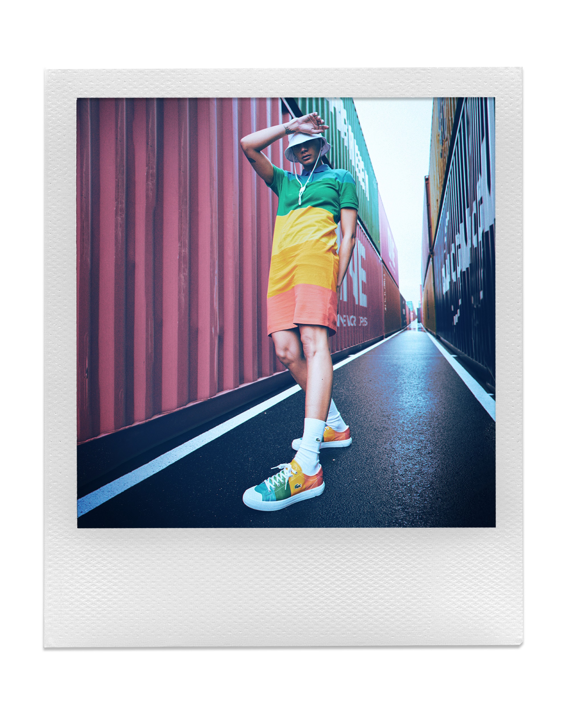 bst lacoste x polaroid ra mắt