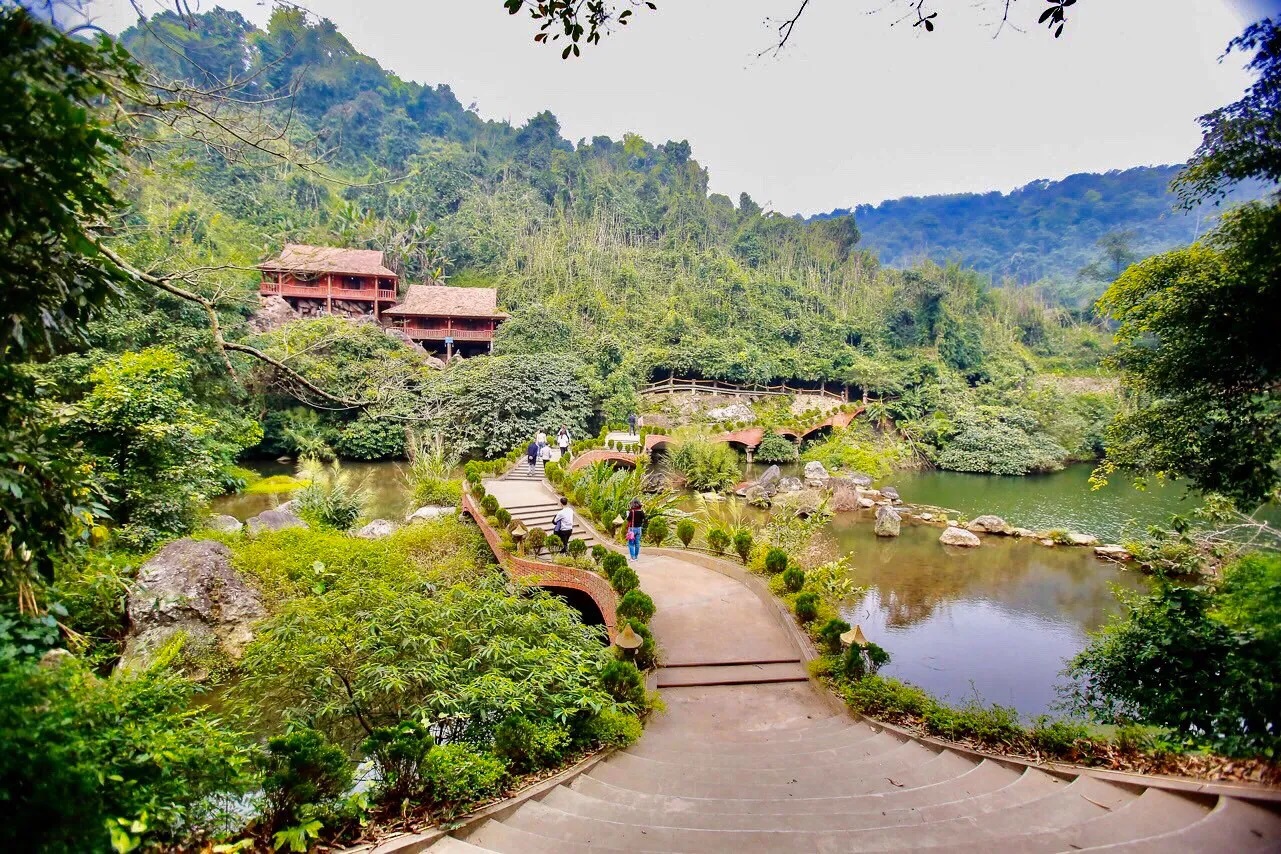 Những địa điểm nghỉ dưỡng hòa mình vào thiên nhiên Việt Nam