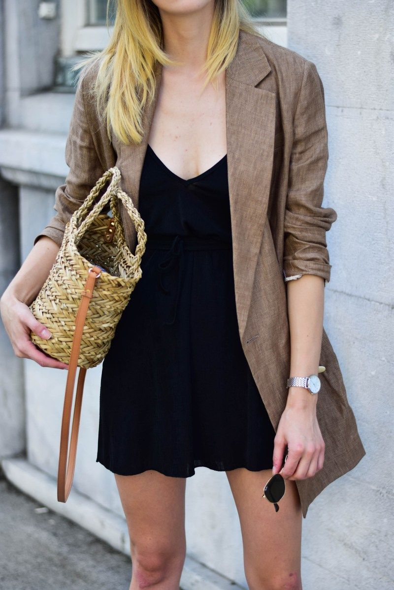 Đầm đen LBD blazer linen nâu