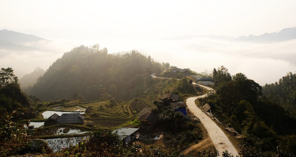  Hoàng Su Phì những mái nhà lác đác