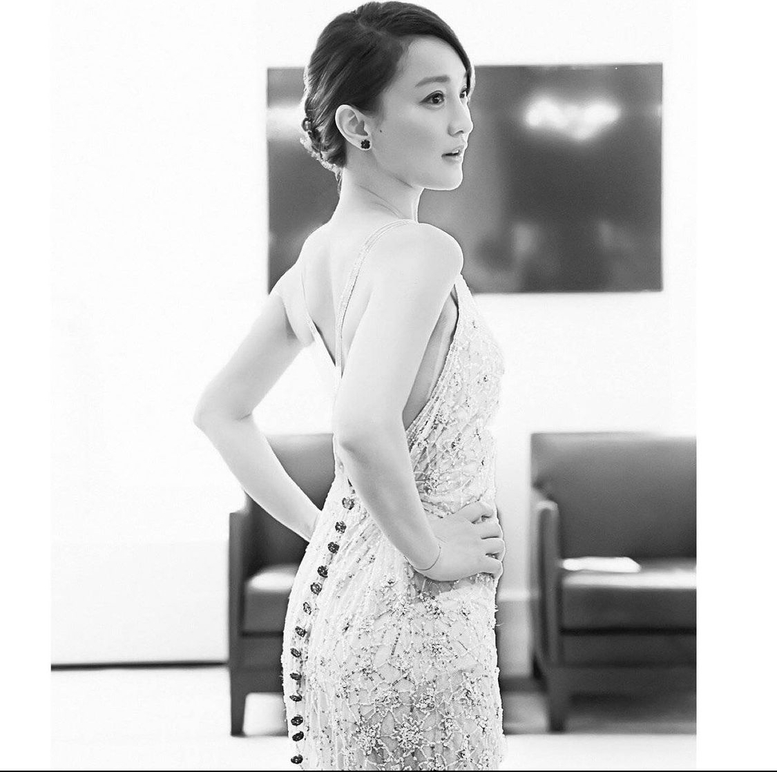 Zhou Xun wedding dress