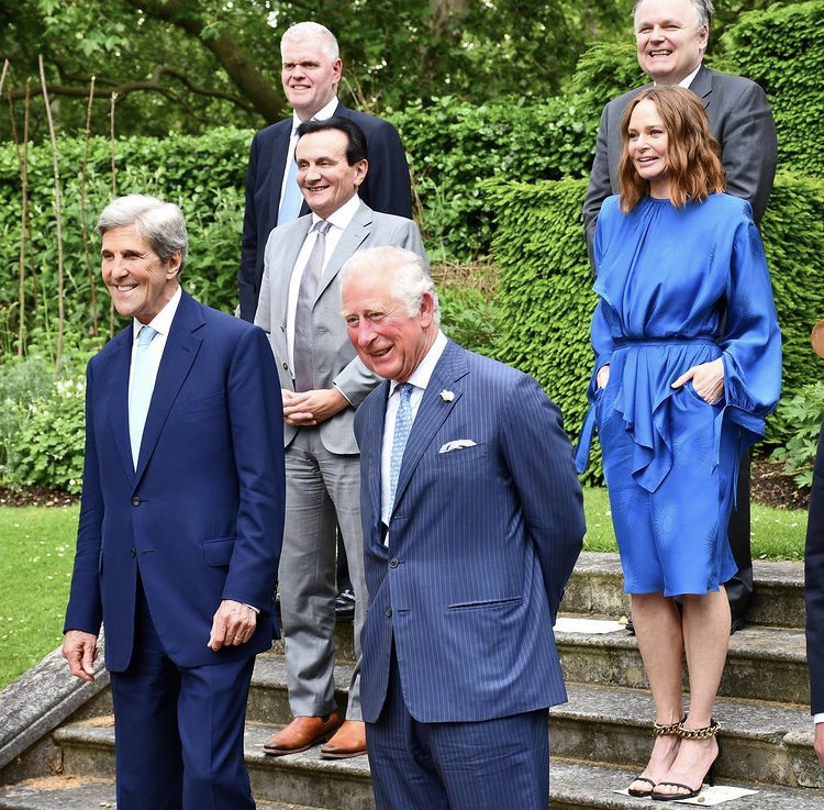 Stella McCartney tham dự Hội nghị G7 cùng các lãnh đạo cấp cao