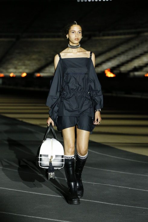 <br/>Look 6