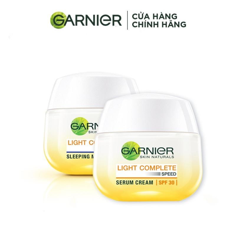 Bộ kem dưỡng da ngày đêm làm sáng và đều màu da Garnier Light Complete Vitamin C Serum Cream