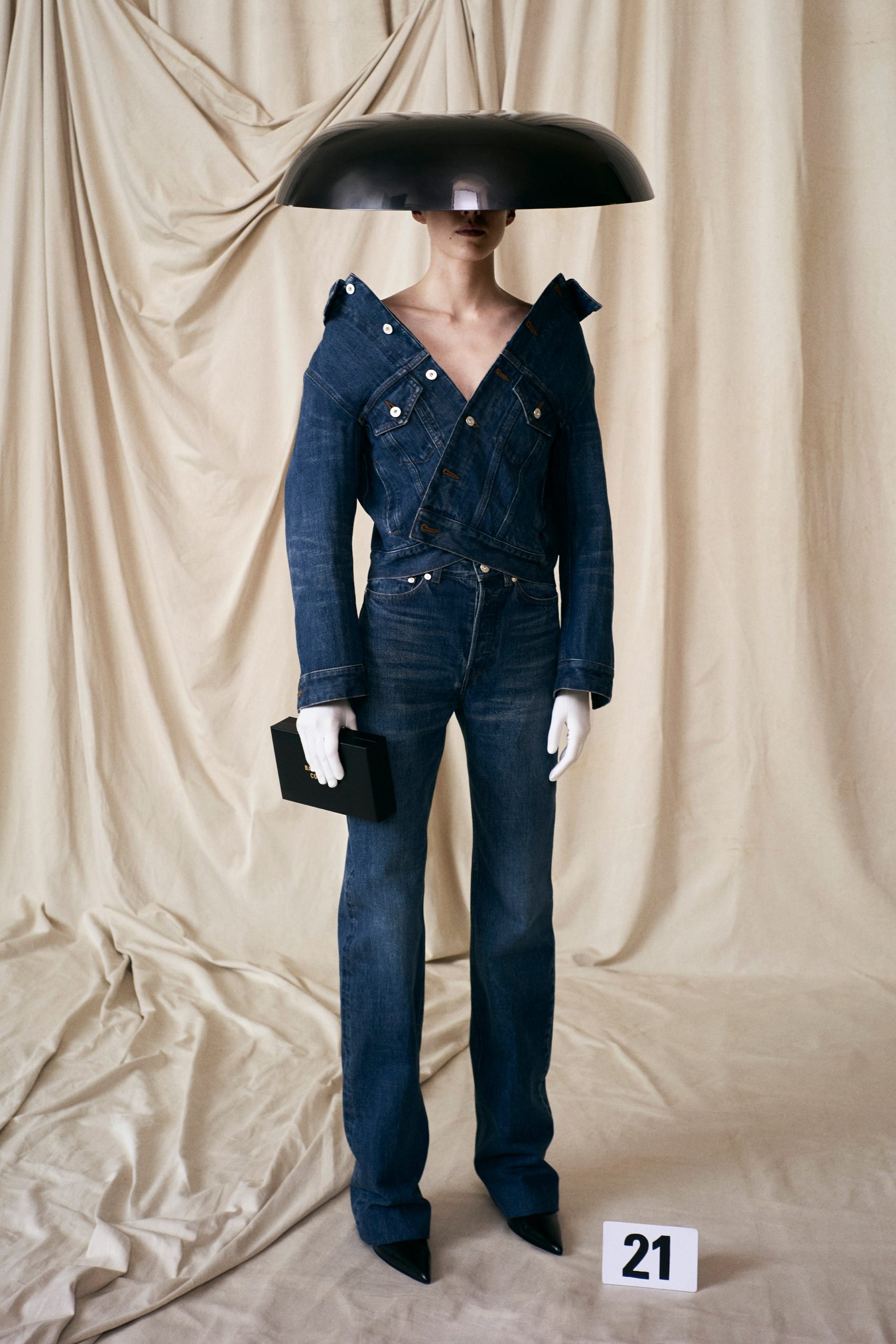 Denim nhật Haute Couture Balenciaga