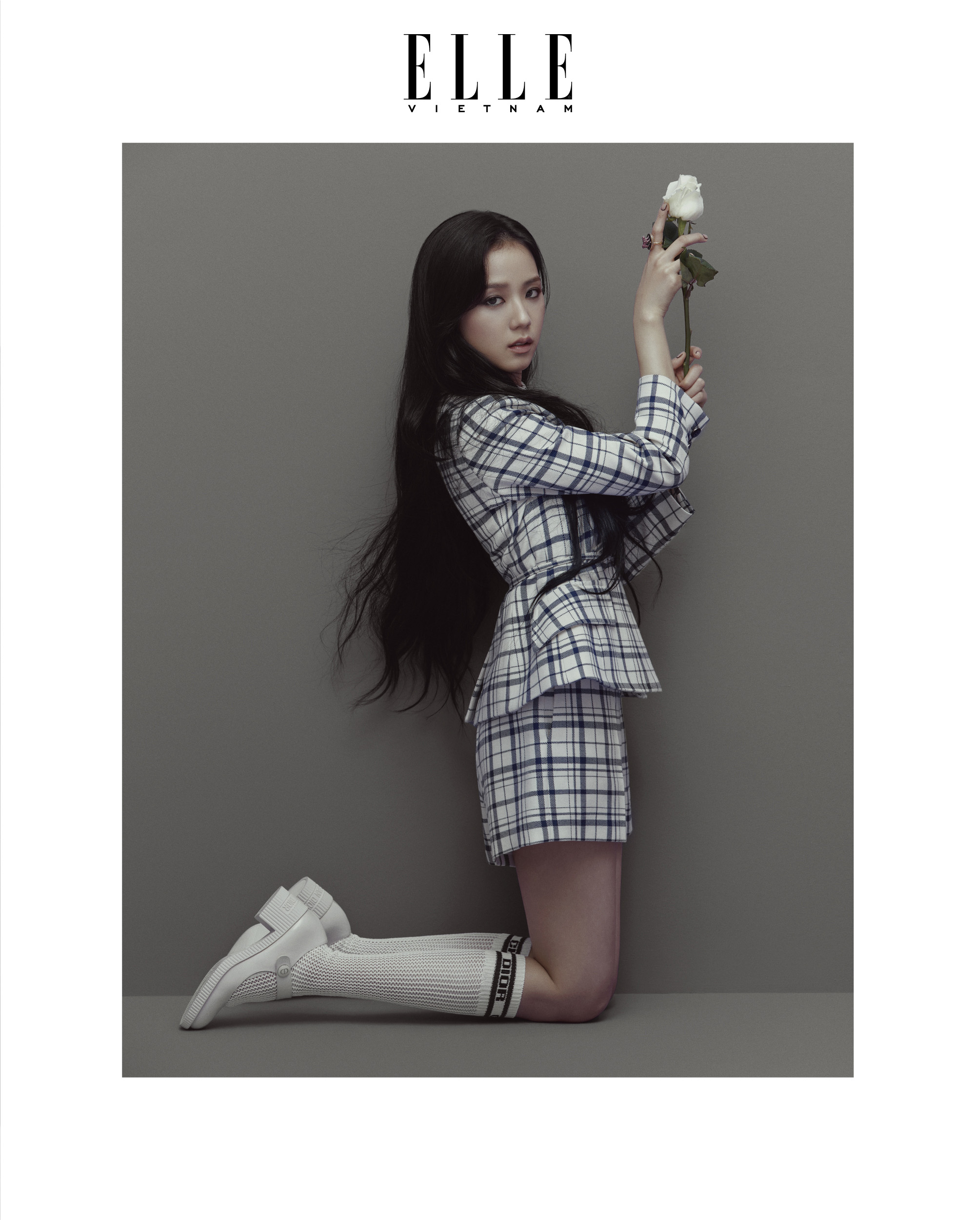 jisoo blackpink chụp ảnh thời trang