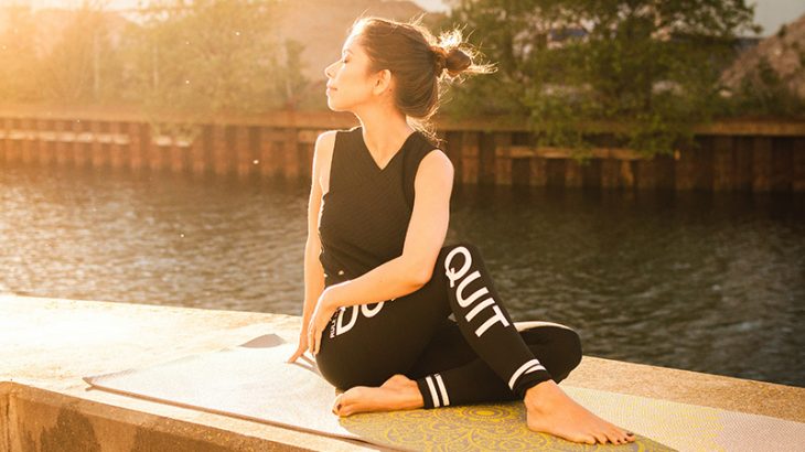 Yoga Hip giup cai thien tinh trang dau lung keo dai