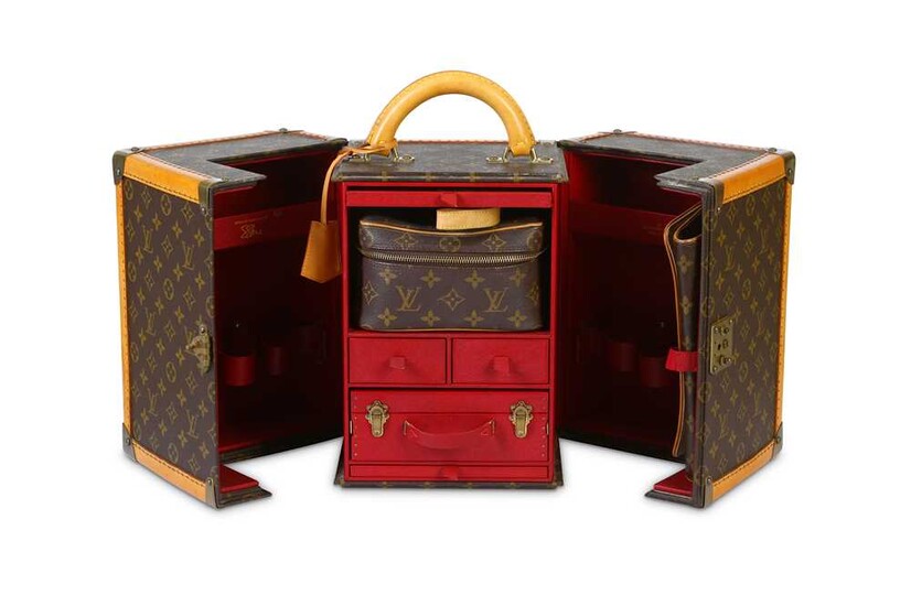 Bespoke trunk 