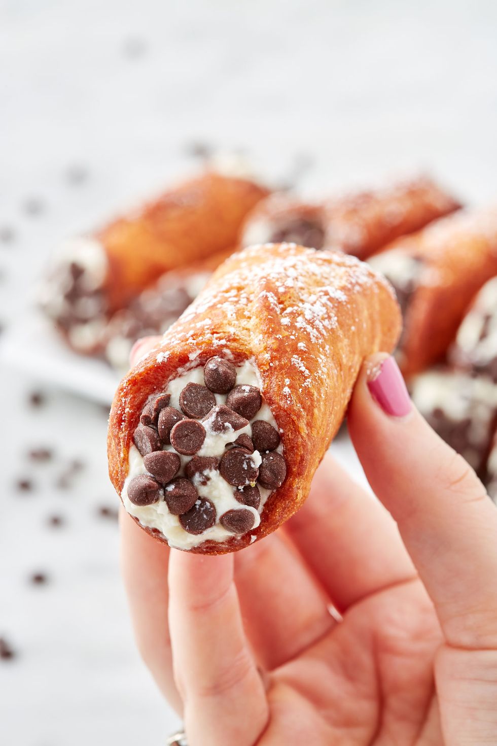 cannoli làm bằng nồi chiên không dầu