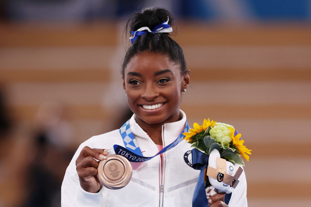 bài học về sự kiên cường từ simone biles