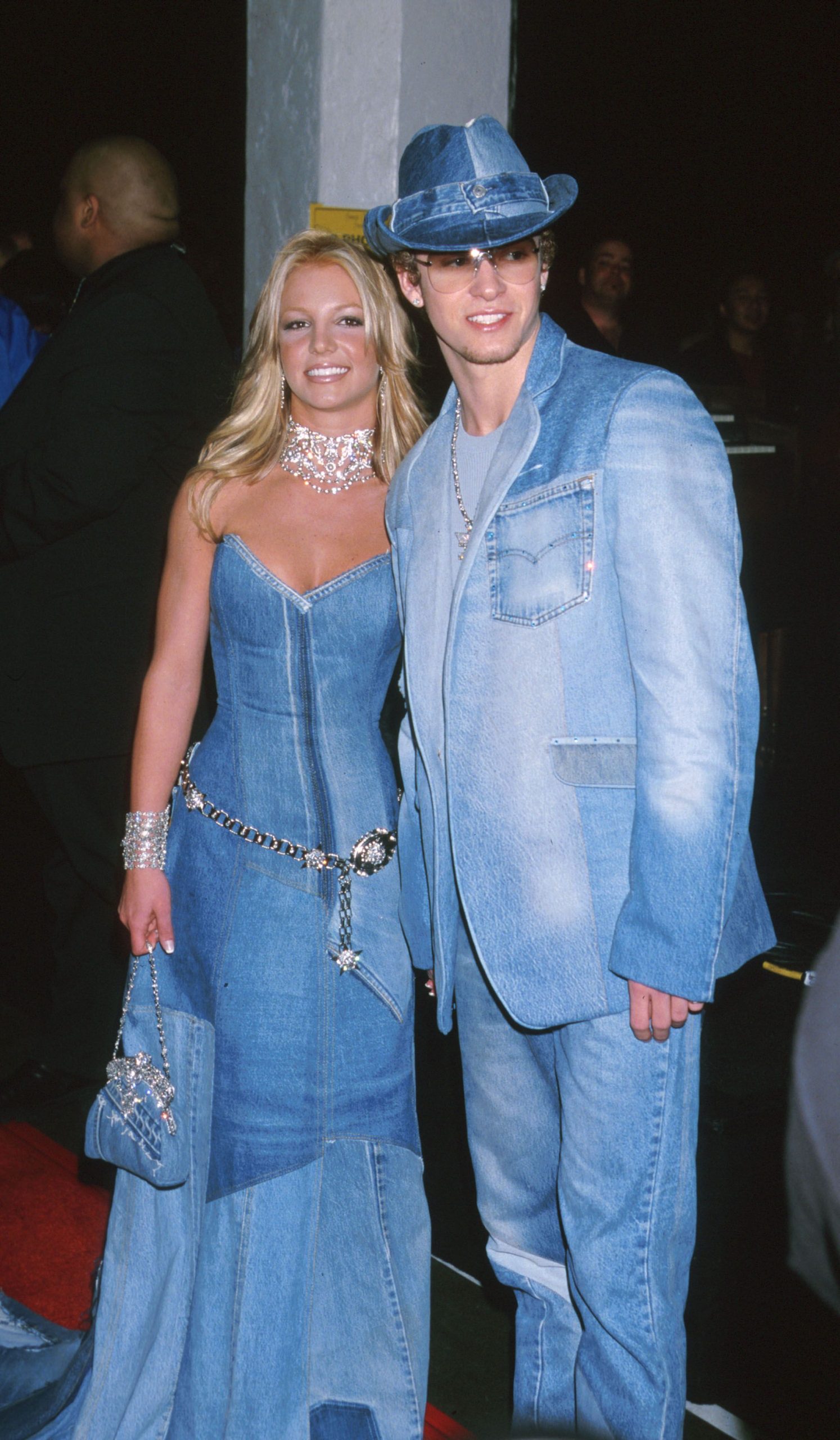 britney và justin timberlake mặc denim