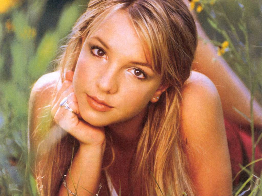 Britney Spears thời trẻ.