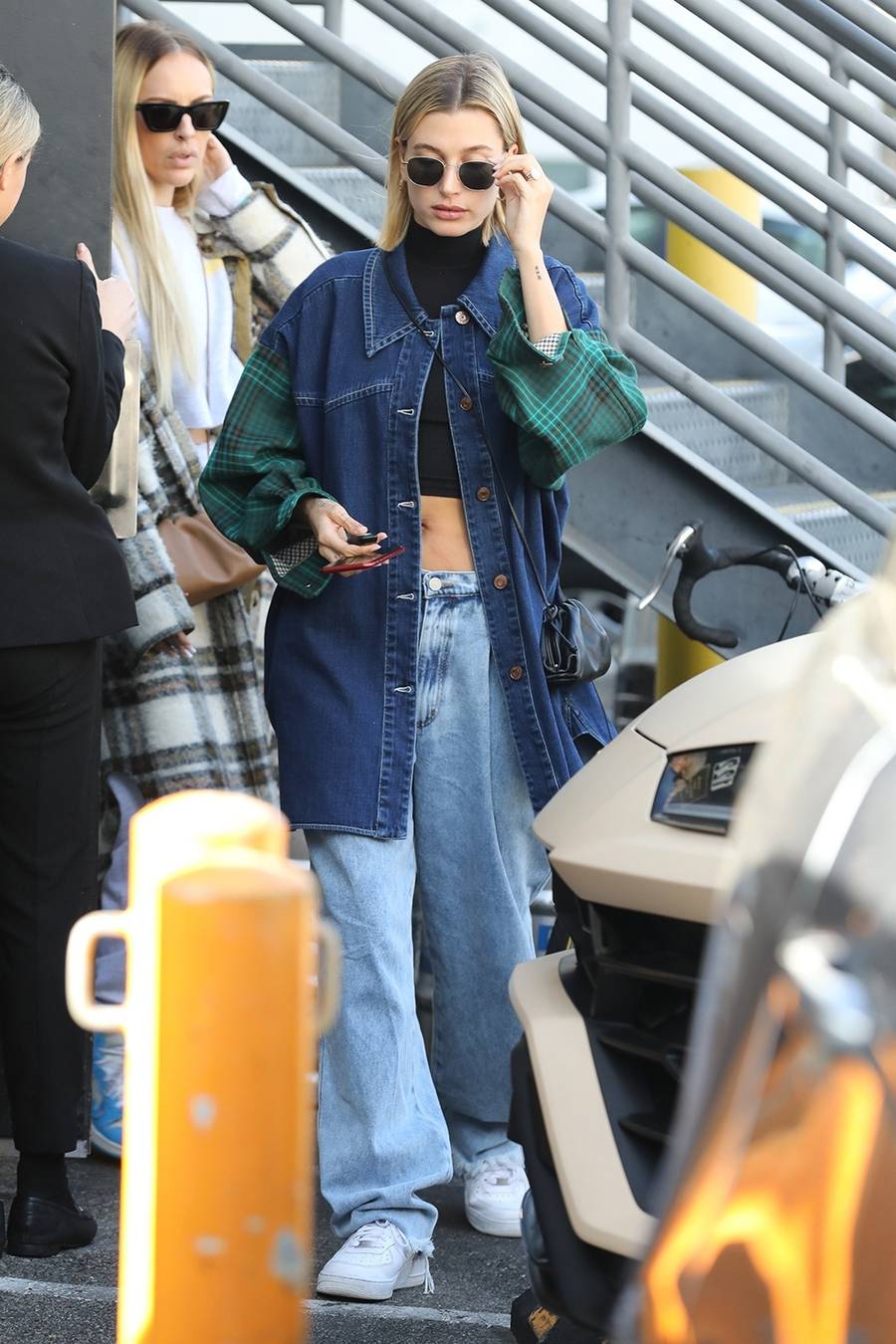 Hailey in low rise jean