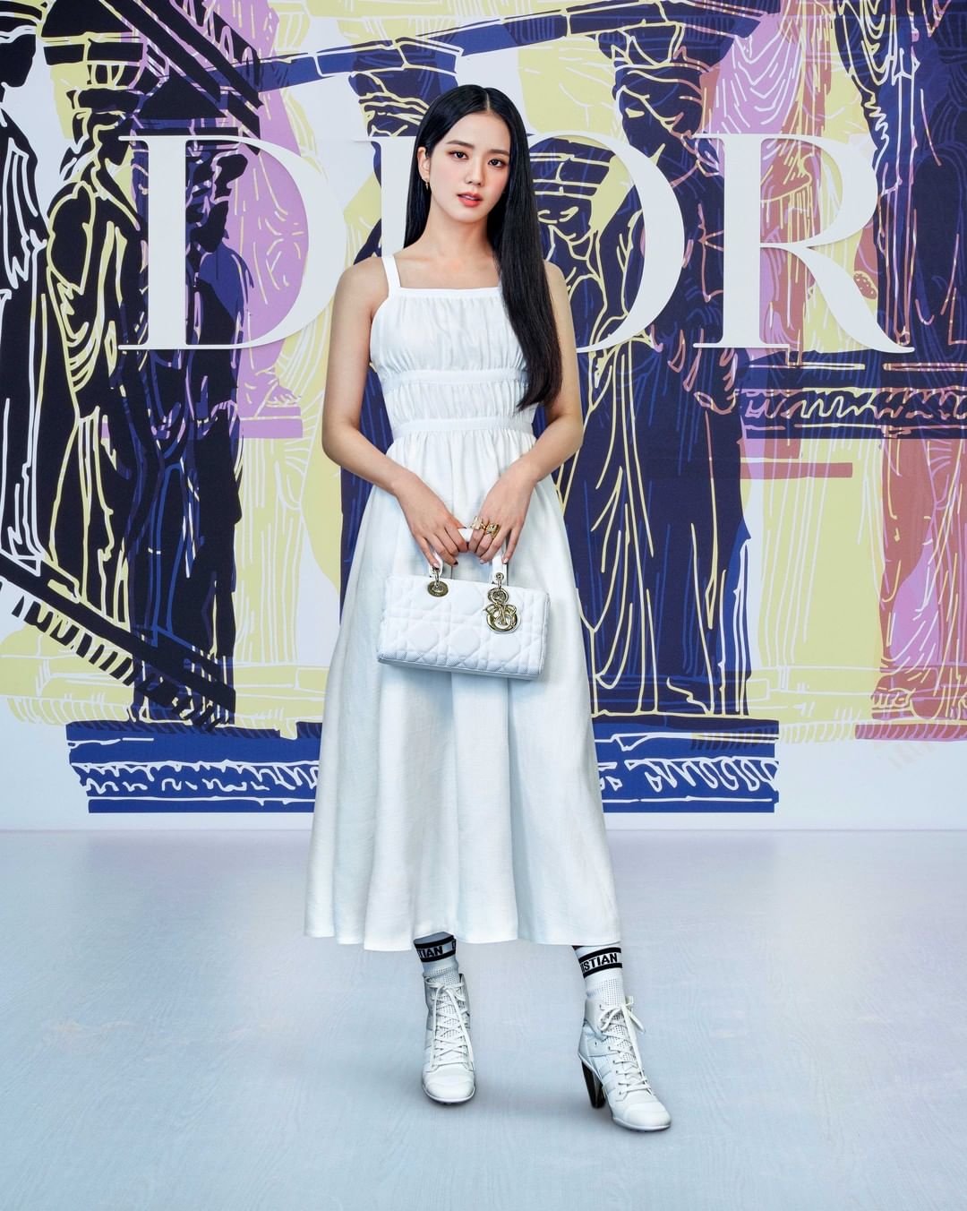 jisoo dior resort 2022