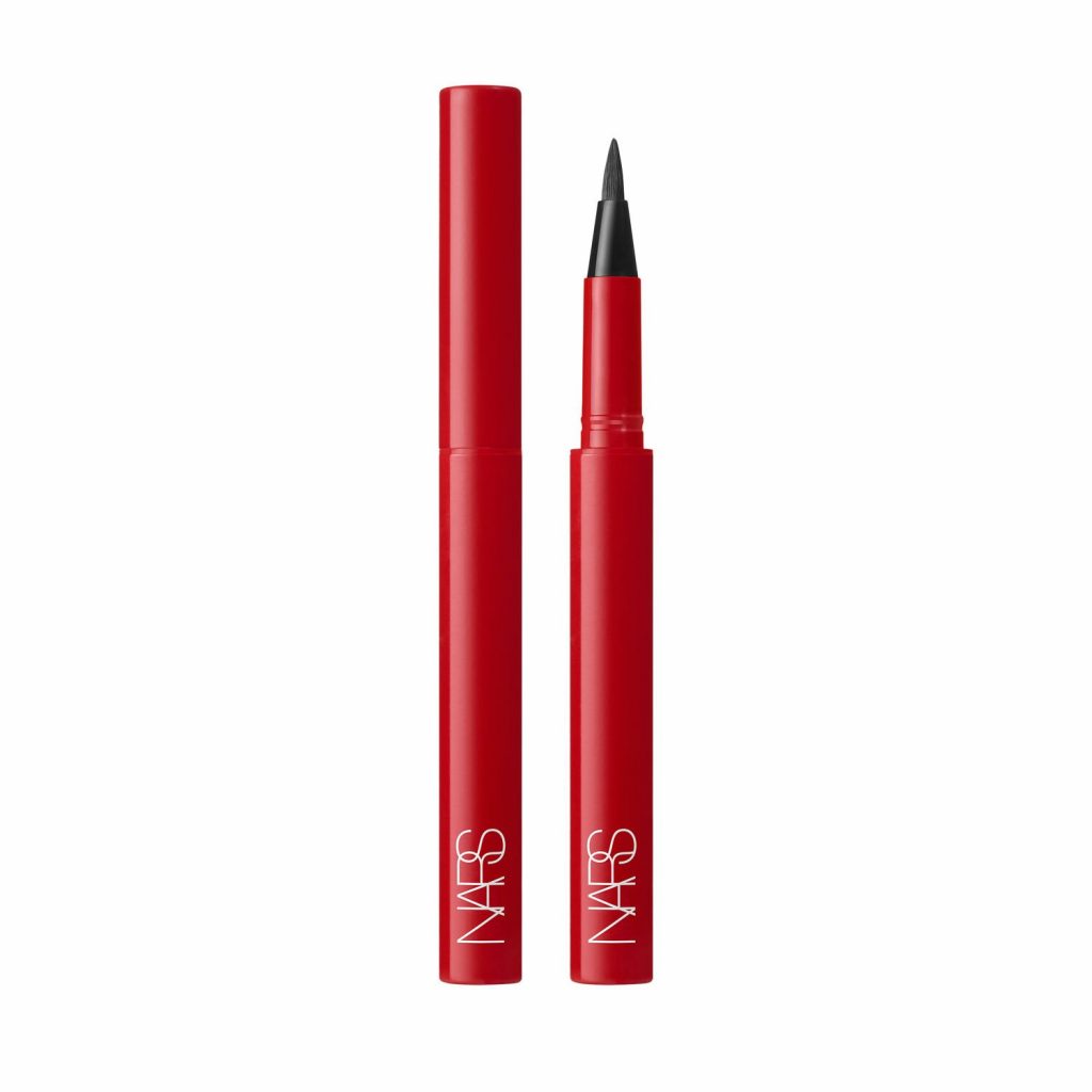 NARS làm đẹp kẻ mắt nước