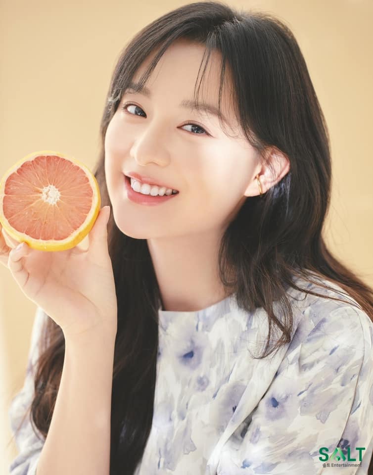 diễn viên kim ji won