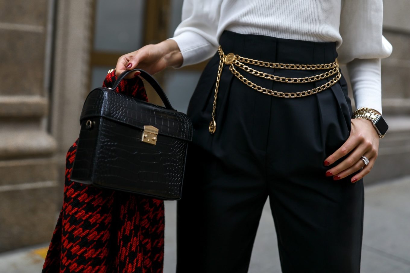 chanel chain belt