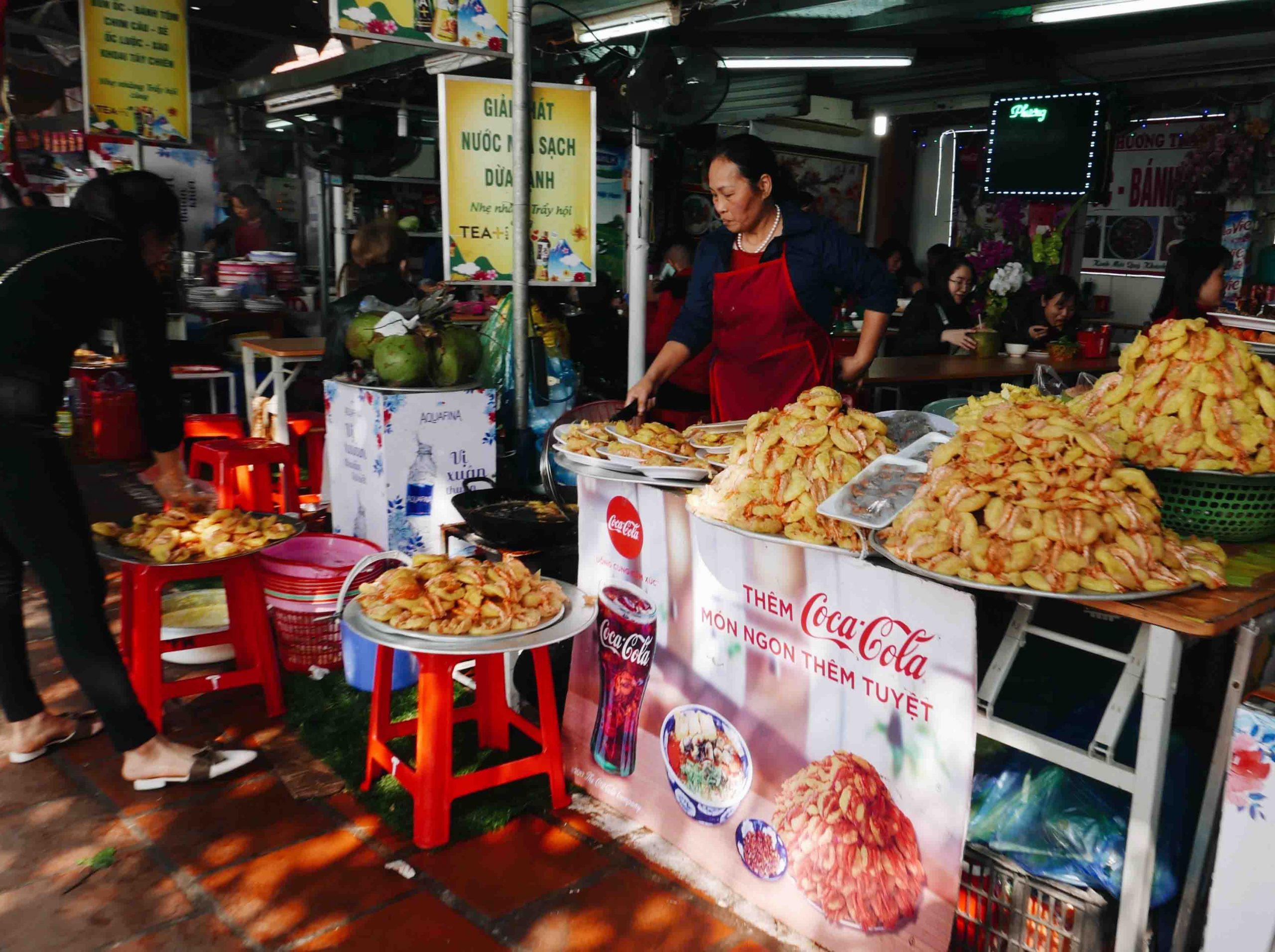 du lịch thành phố hồ chí mình quầy bán đồ ăn